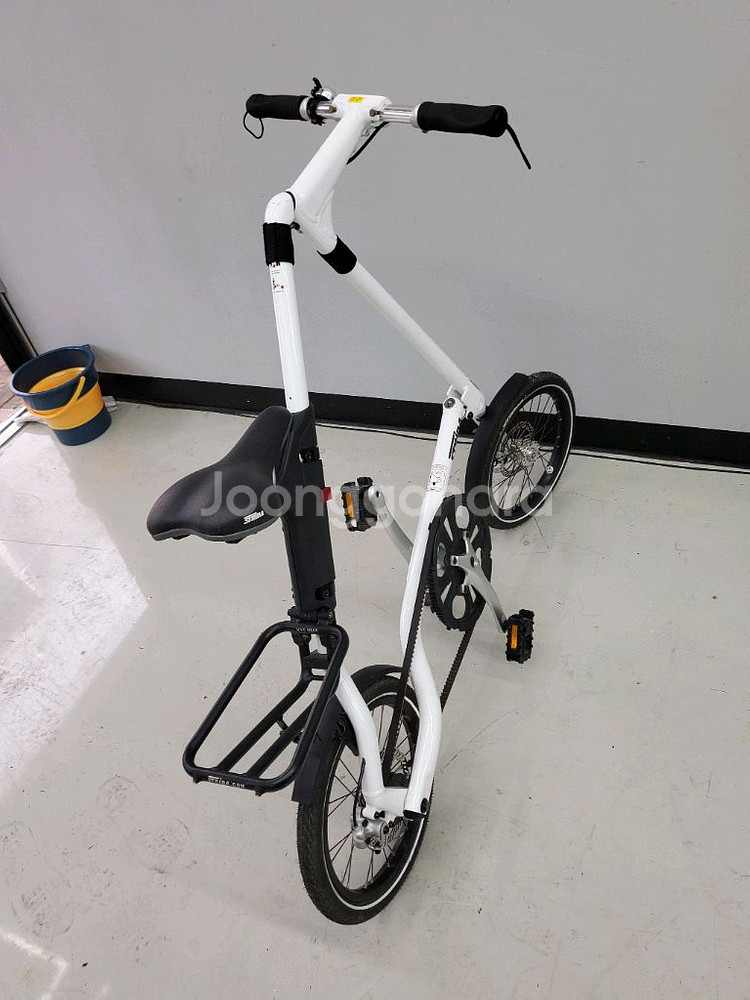 스트라이다 5.1 QR+ 16인치 (흰색)--4