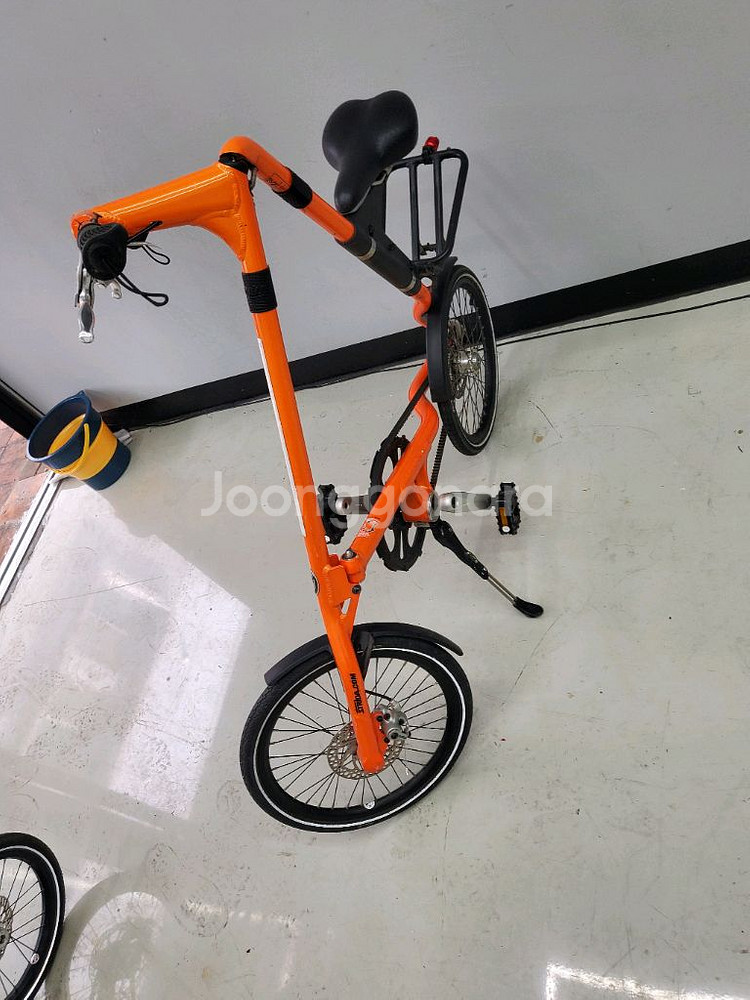 스트라이다 SX 18인치 오렌지--1