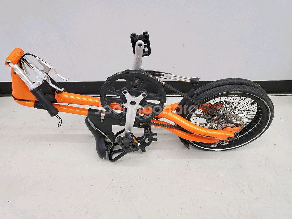 스트라이다 SX 18인치 오렌지--0