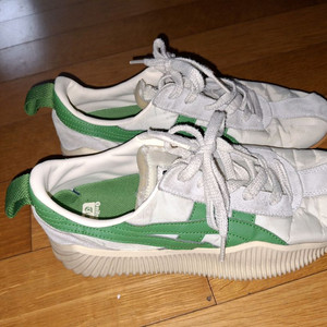 오니츠카타이거 스니커즈 260