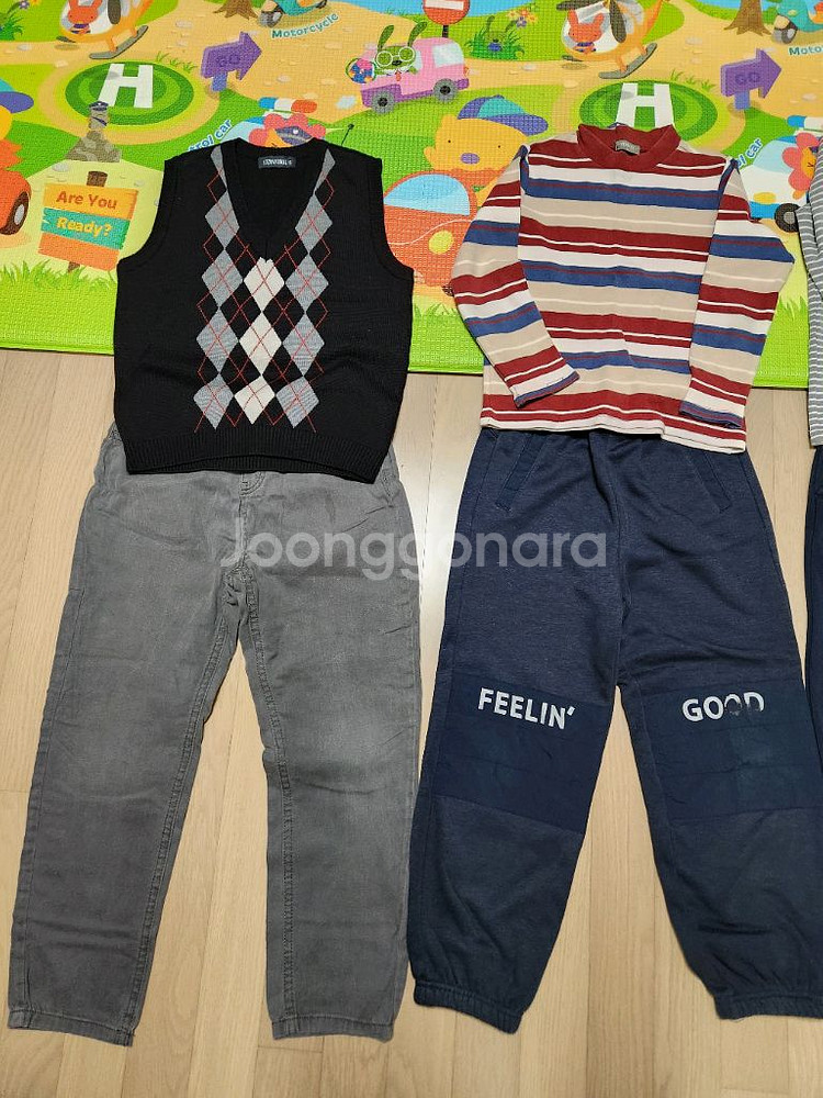 140사이즈 남아 간절기 겨울바지 티셔츠 7벌 일괄--4