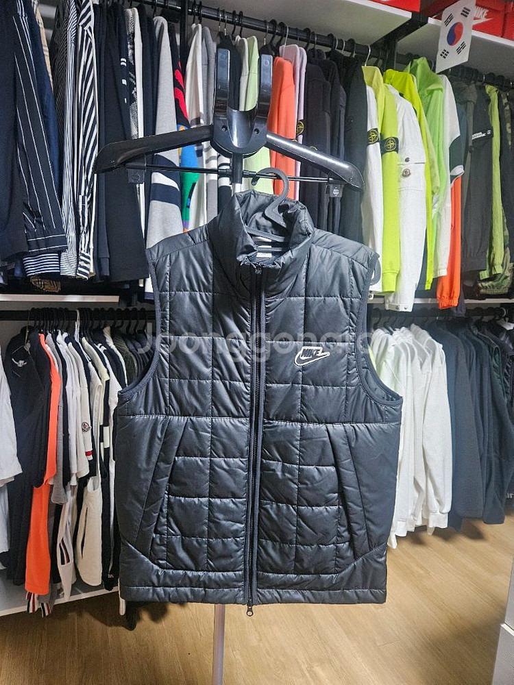 나이키 패딩조끼 정품(새상품) 남녀공용--0