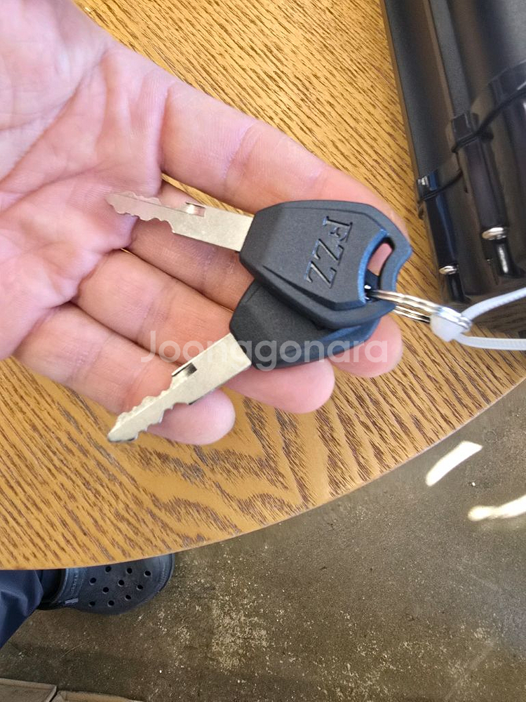 모토벨로 G8 신품 배터리 48V 10Ah--5