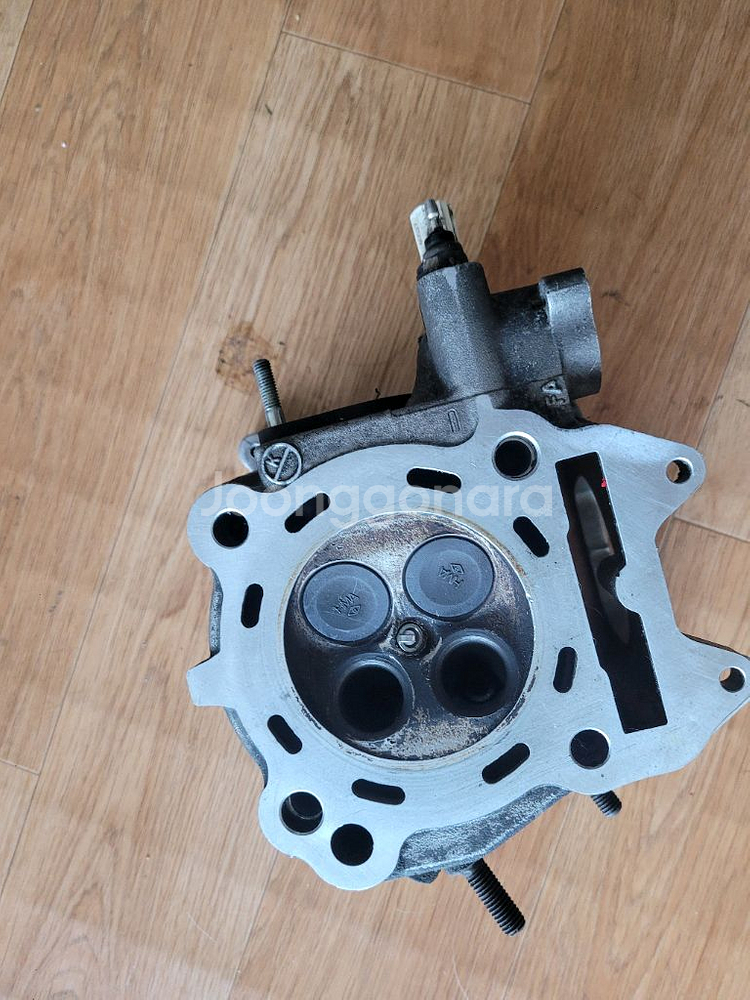 4행정 엔진 부품저이맥스300아이헤더 팝니다--2