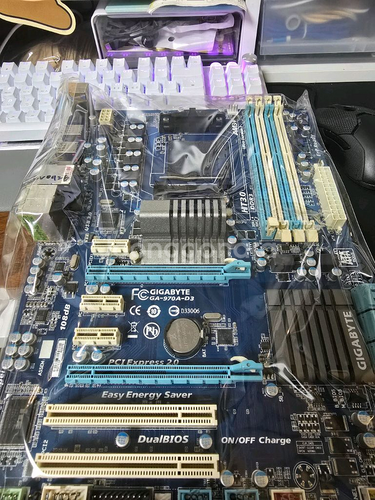 기가바이트 AMD 970A D3 메인보드 무배--0