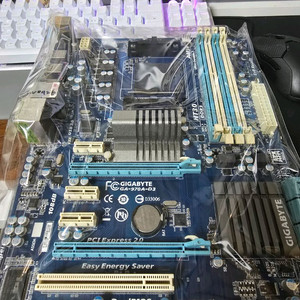 기가바이트 AMD 970A D3 메인보드 무배