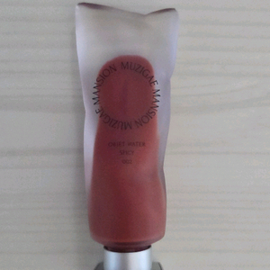 무지개맨션 오브제 워터틴트 002 스파이시