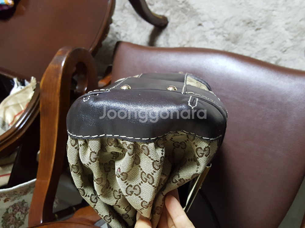 정품구찌숄더백--5