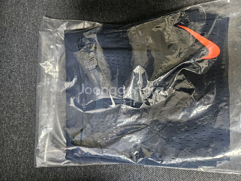 나이키 에어로스위프트 싱글렛 US S사이즈 팝니다.--0