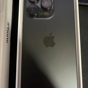 아이폰16프로 블랙티타늄 128g팝니다
