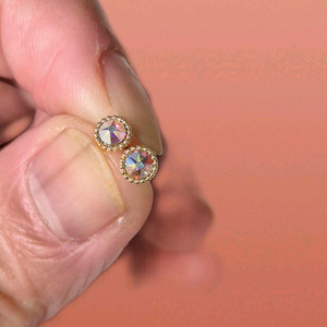 14k 골드 오로라피어싱귀걸이팝니다