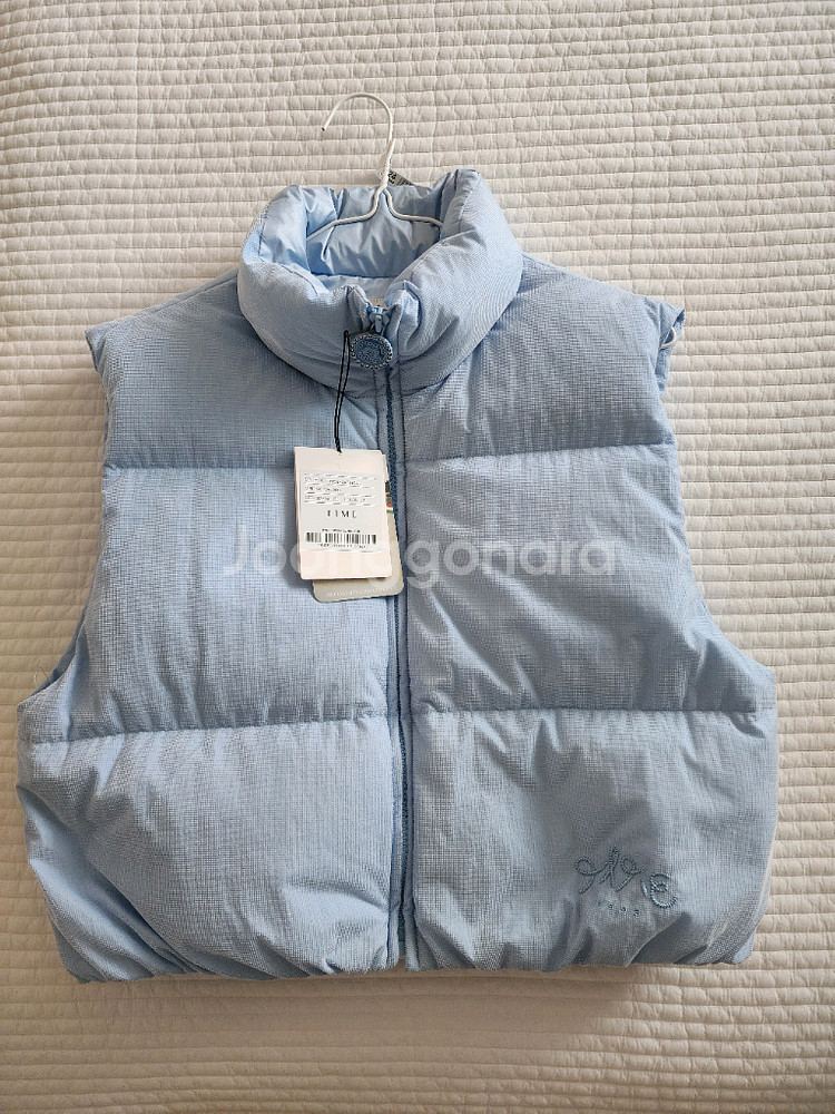 한섬 타임 구스다운 크롭 베스트새상품 55--2