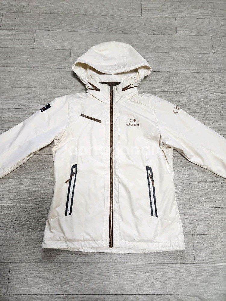 [95]아이더 헤르온 여성 바람막이 자켓--0