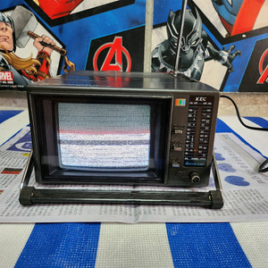 86년 빈티지 5인치 TV. 라디오