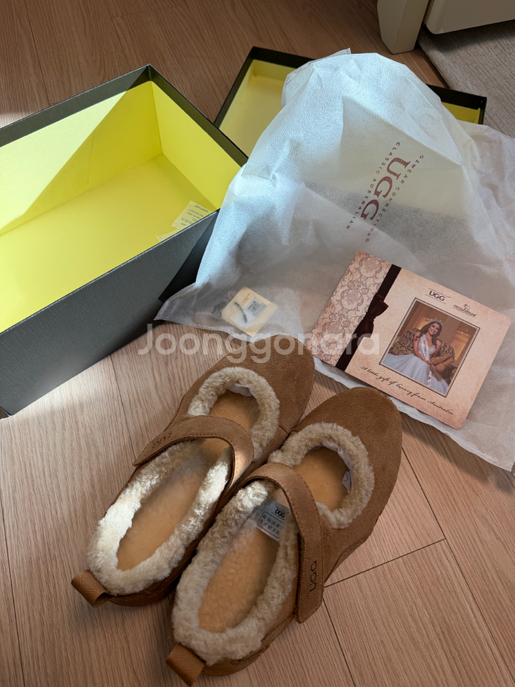 UGG 메리제인 로퍼--1