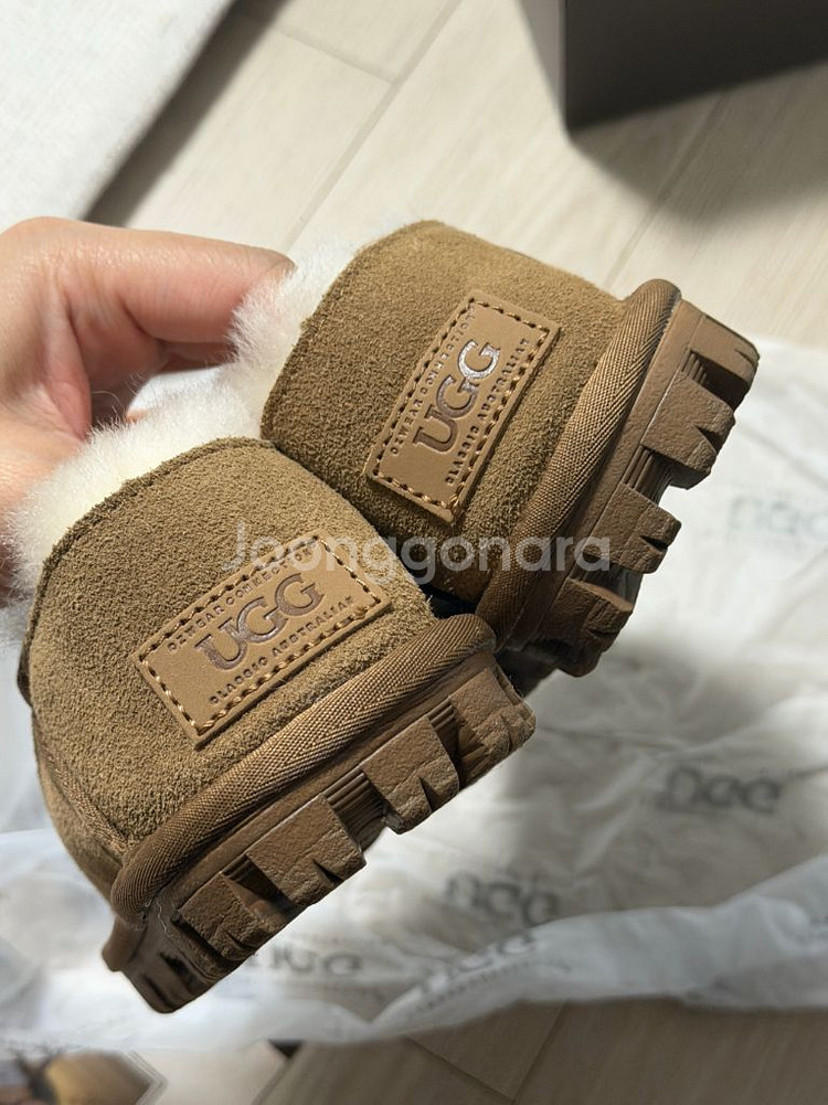 UGG 키즈 레미 슬립온 11/12 (190)--1