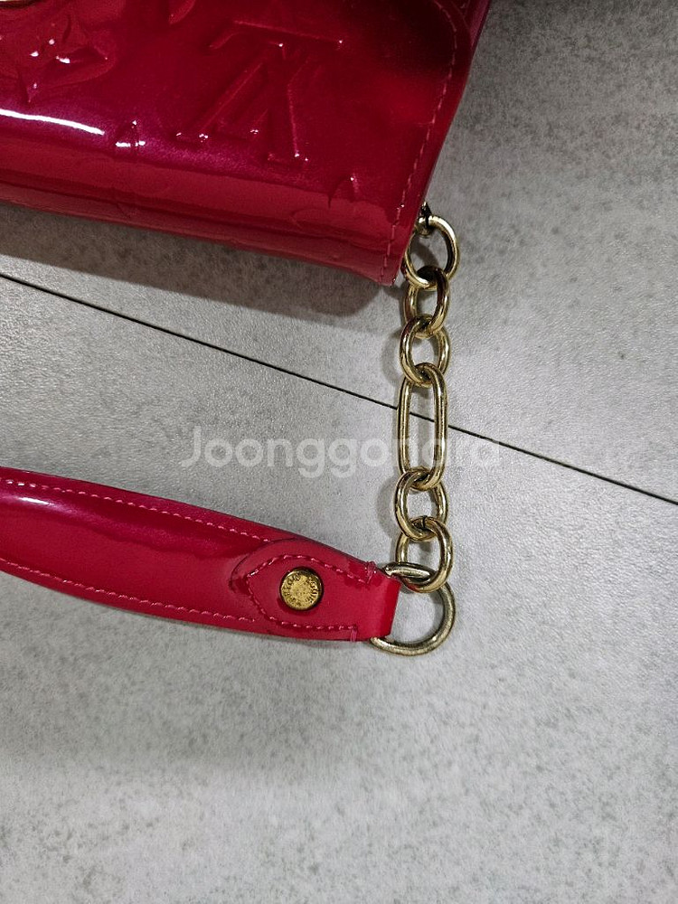 루이비통 미니숄더백--1