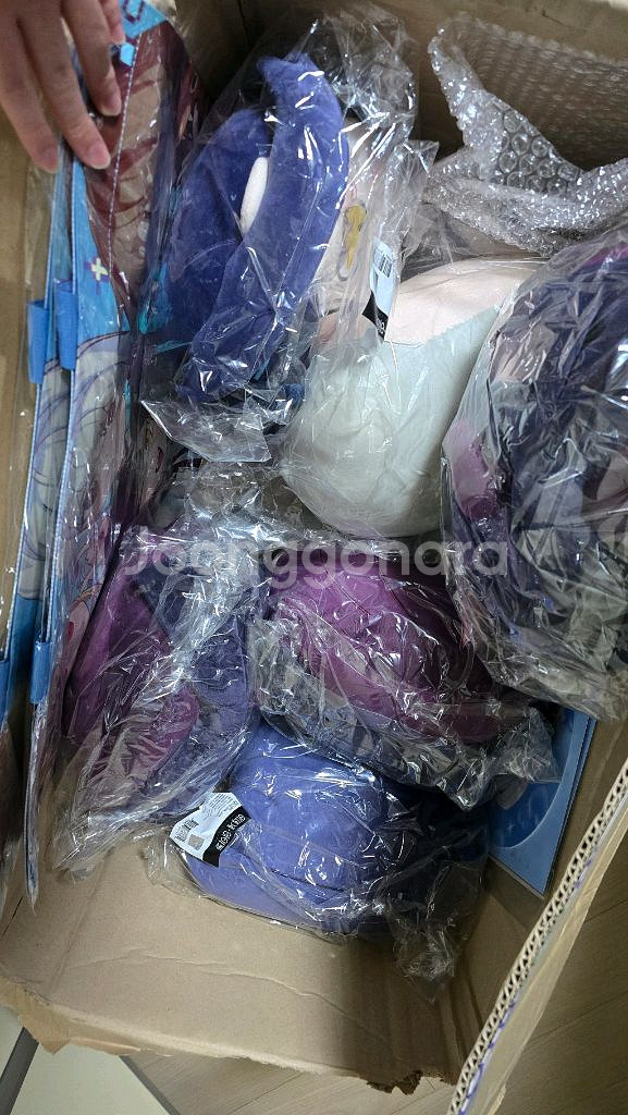 이세계아이돌 이세돌 굿즈 팔아요--0