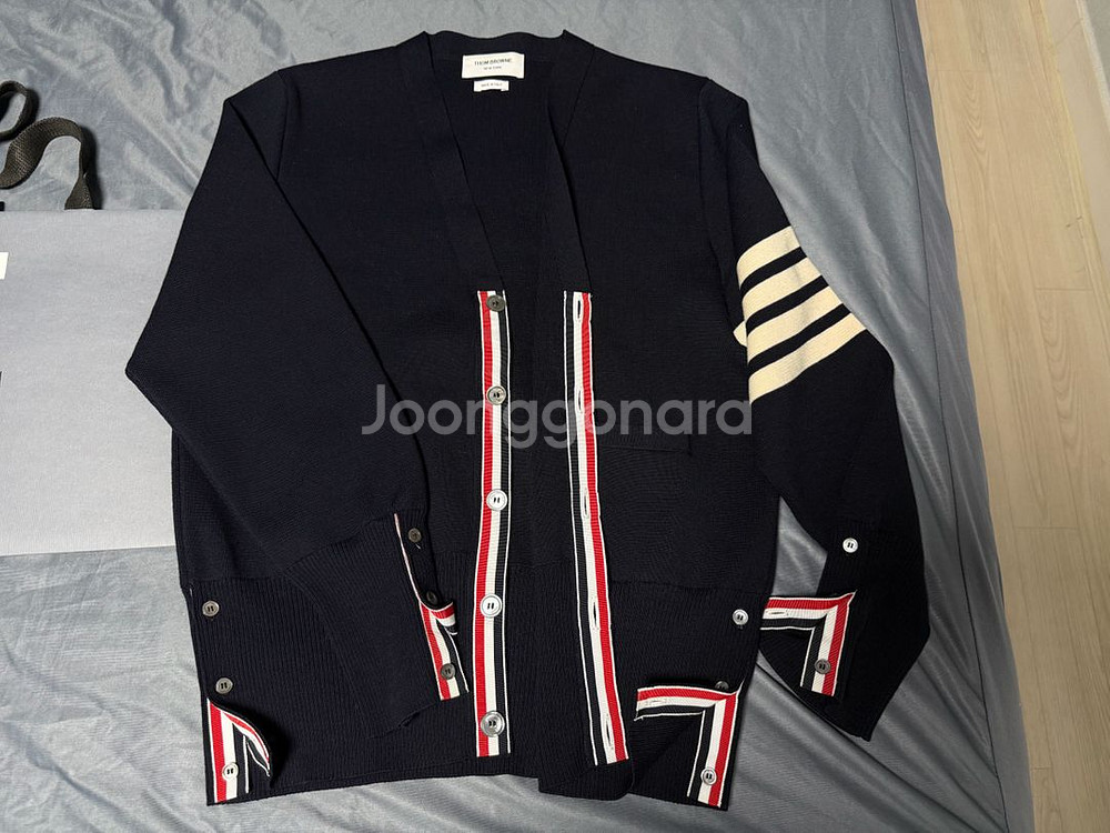 [백화점판] 톰브라운 밀라노스티치 가디건 사이즈3--1