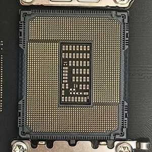 ASUS TUF B660M PLUS WIFI 메인보드