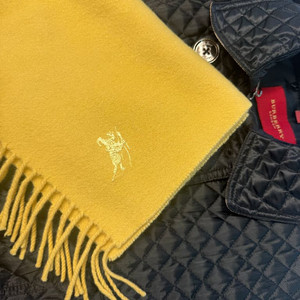 정품 버버리 캐시미어100% 머플러 목도리