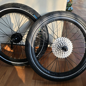 버디 스탠다드 3세대 순정휠셋 팝니다.