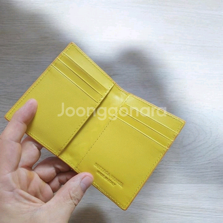 보테가베네타 인트레치아토 반지갑--1