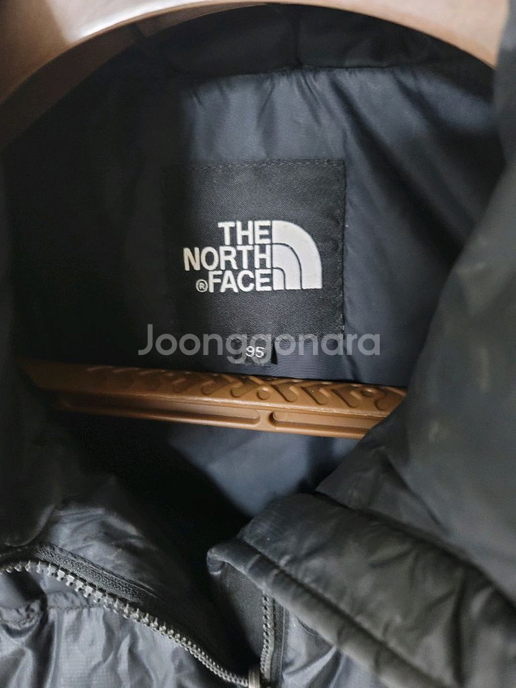 노스페이스 700 블랙 눕시 패딩 95사이즈 100정 상태굿--4
