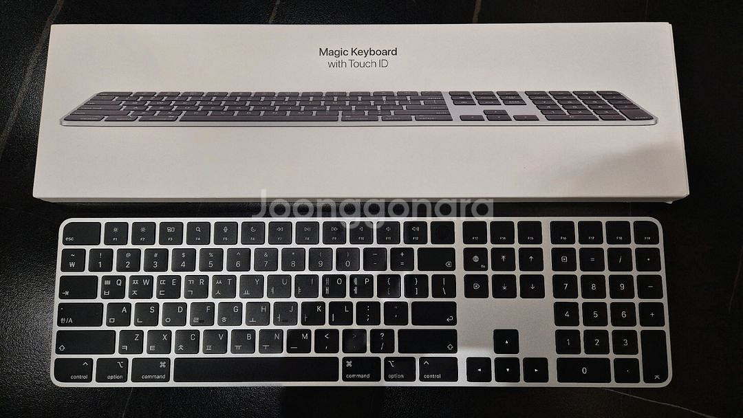 애플 매직키보드 2세대--0