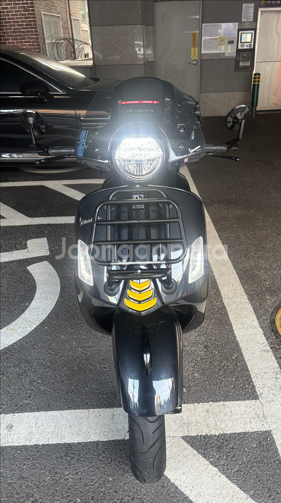 베스파 GTS 300 슈퍼테크--4