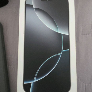 아이폰 16 프로맥스 화이트티타늄 배터리 98