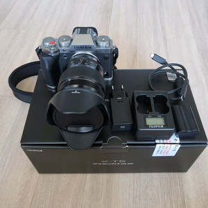 후지필름x-t5 xf16-55 , gr3x 팝니다 풀박스
