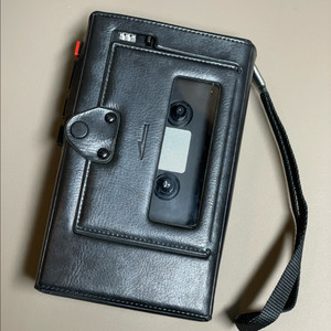 SONY 소니 TCM-121 카세트 플레이어 + 케이스