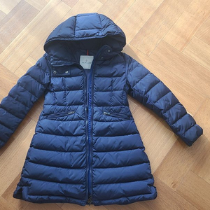 몽클레어 키즈 패딩 10y