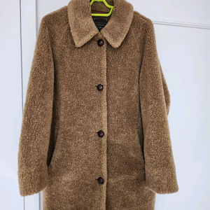 써스데이아일랜드 퍼코트