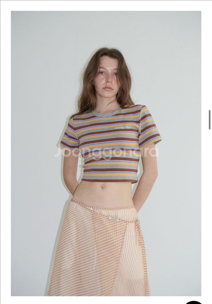 오버듀플리어 스트라이프 크롭 반팔티--2