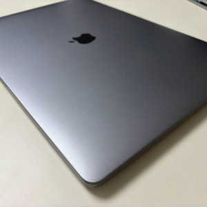 맥북프로 2019 16인치 i9/16g/1tb 판매합니다