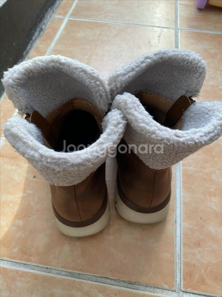 스케쳐스 부츠 시너지 콜랩 체스트넛 250--1