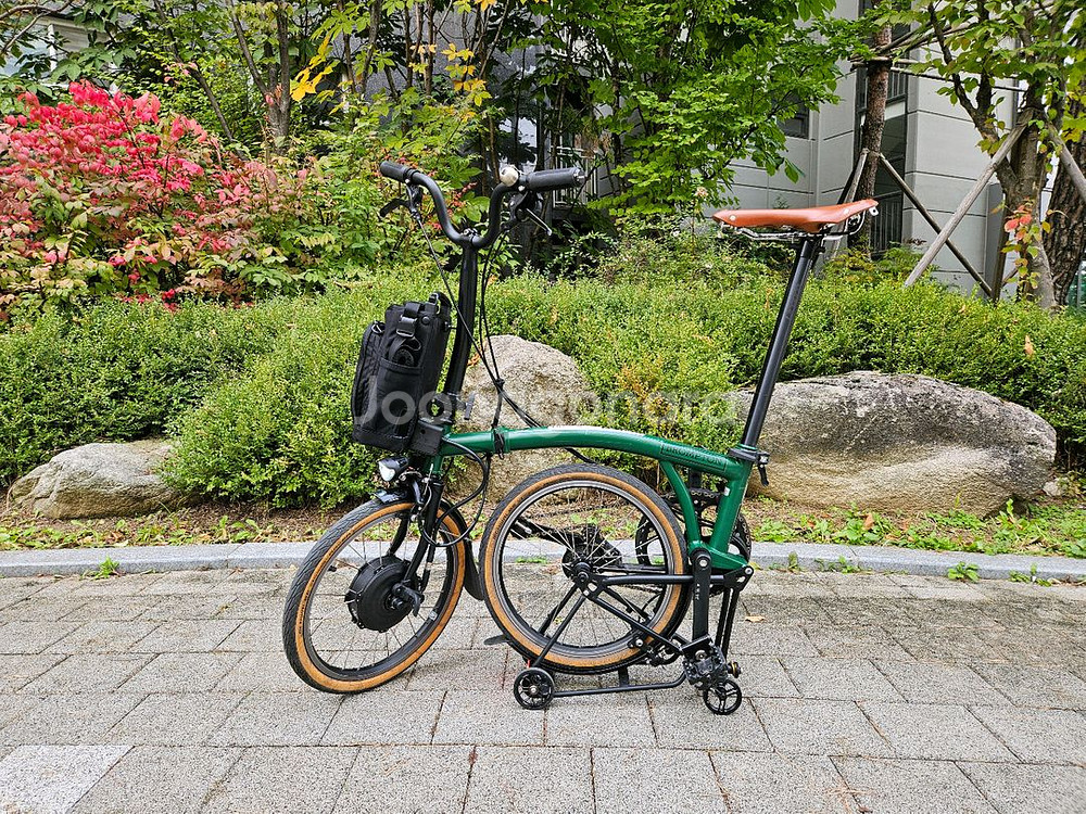 브롬톤24 일렉트릭4단 440에 판매합니다.--2