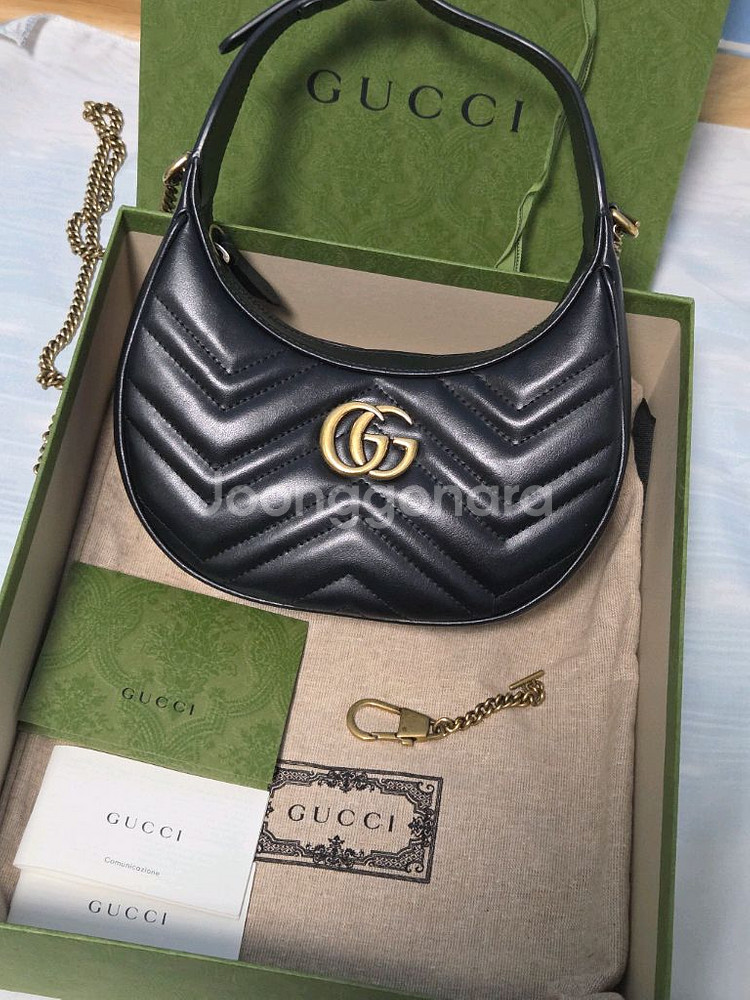 [S급/정품]구찌 GG 마몽 블랙 스몰 숄더백 하프문--0