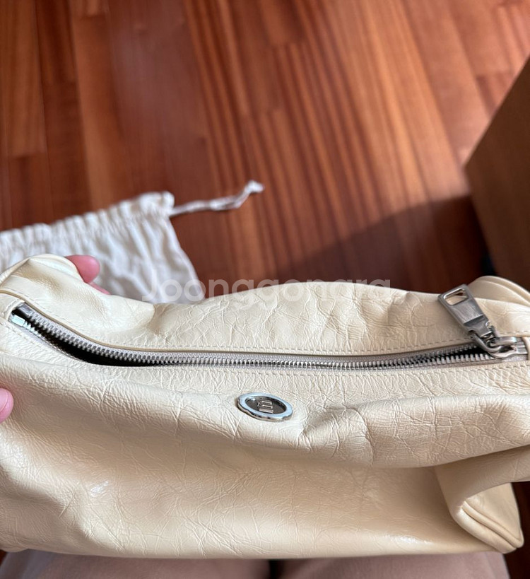 [급처] 미닛뮤트 브렛백 아이보리(네고가능)--1