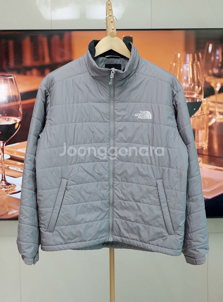 노스페이스 경량 패딩 L (100) 가볍고 따뜻해요--0