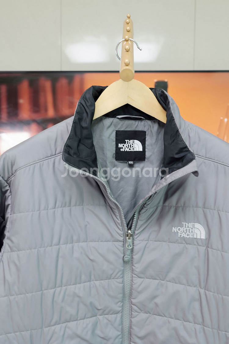 노스페이스 경량 패딩 L (100) 가볍고 따뜻해요--1