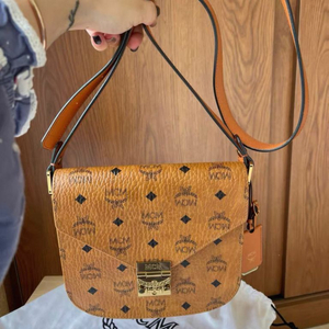 MCM 여성 크로스백