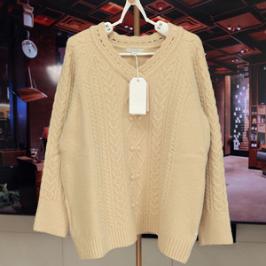 미사용 써스데이아일랜드 울 혼방 니트 M