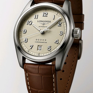 론진 스피릿 37mm 샴페인 판매