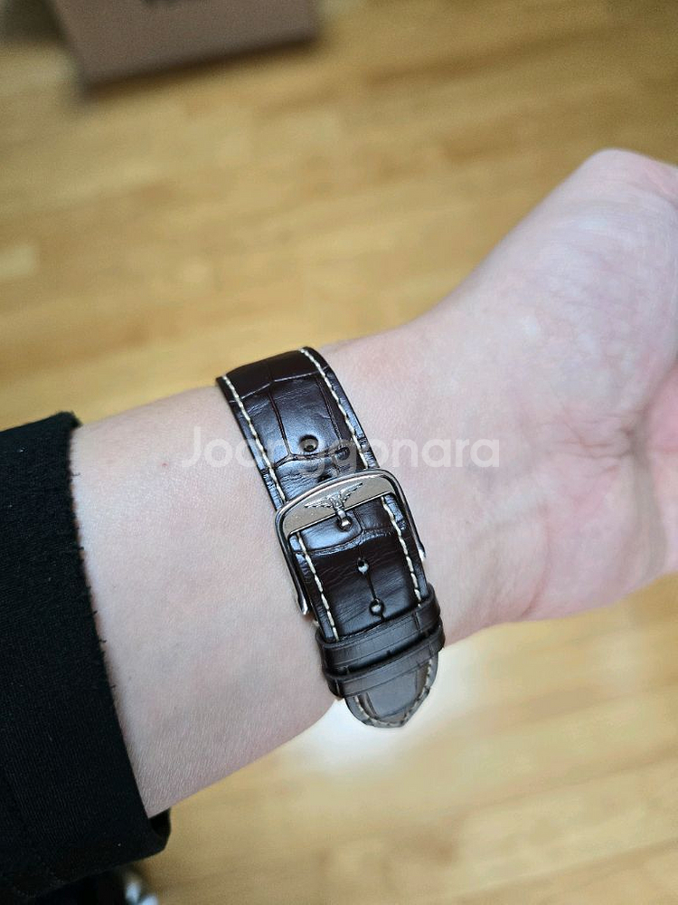 론진 스피릿 37mm 샴페인 판매--3