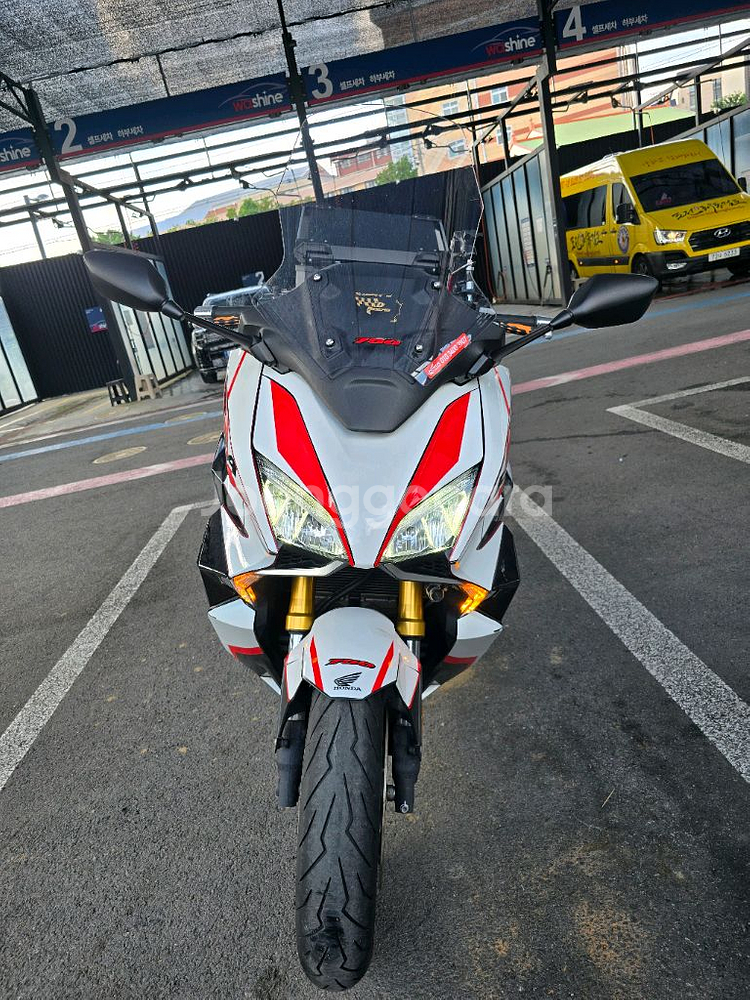 혼다 포르자 750 24년식 mmx데칼 팝니다--0