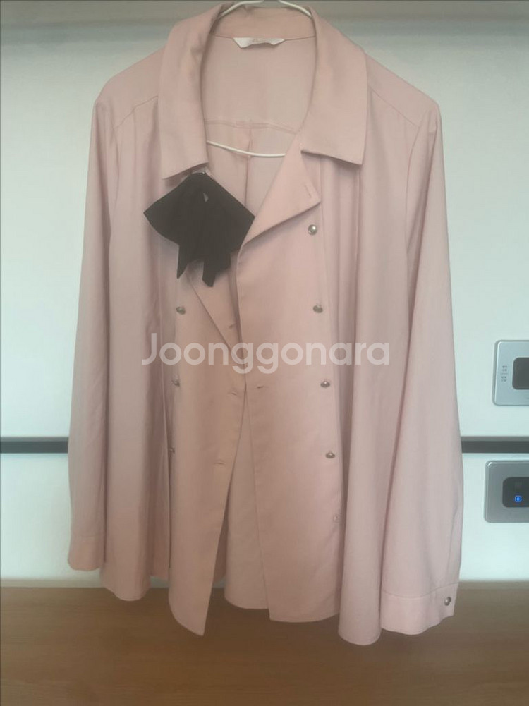 KL 핑크 더블버튼 블라우스 77사이즈--0