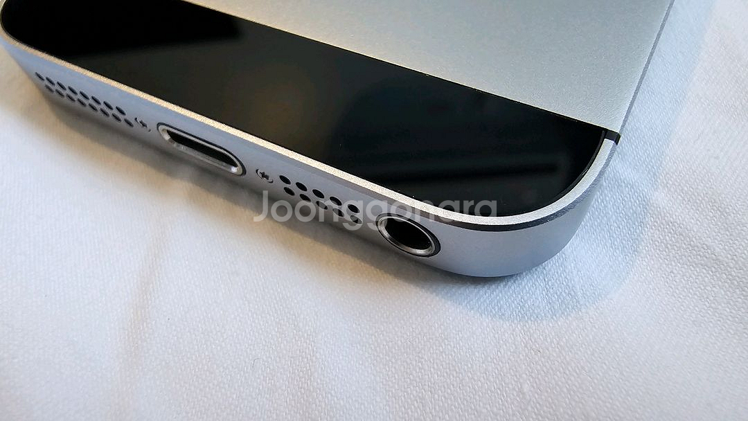 [짜깁기X정품] 아이폰 SE1 128GB 배터리신품 무음카메라 스그--4